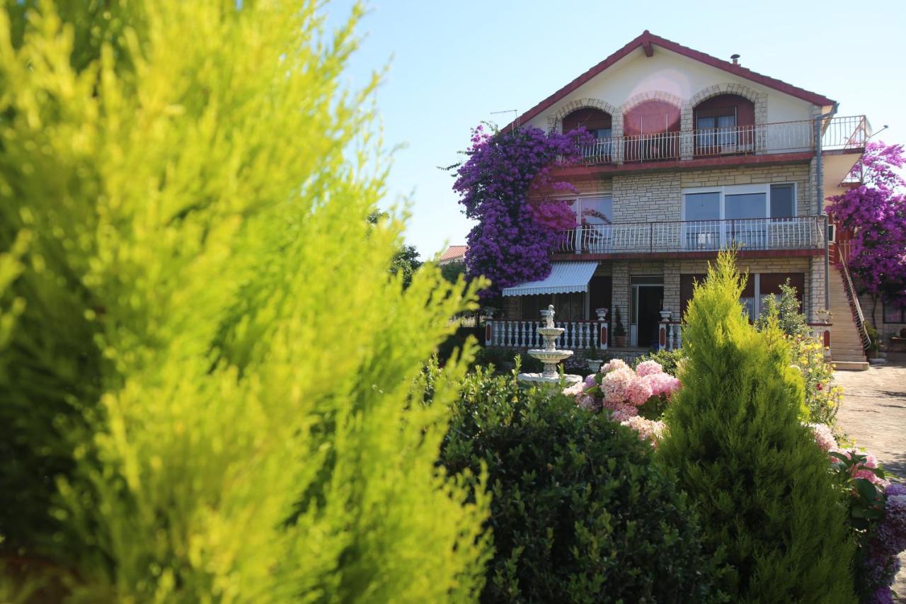 Apartment Michelle บาร์บินเย ภายนอก รูปภาพ