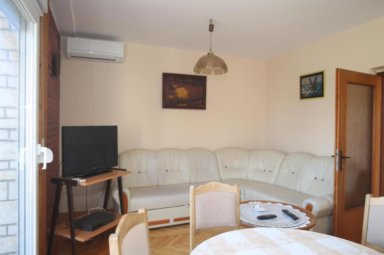 Apartment Michelle บาร์บินเย ภายนอก รูปภาพ
