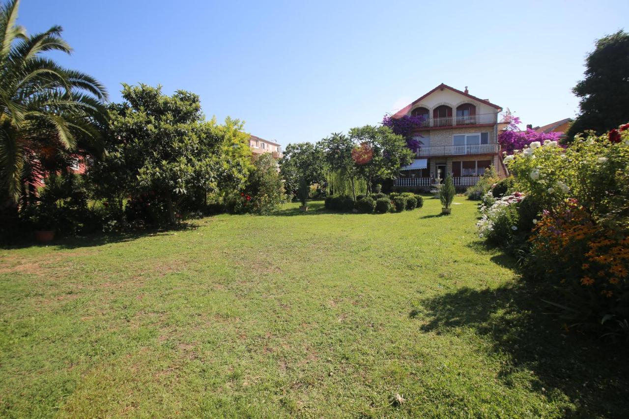 Apartment Michelle บาร์บินเย ภายนอก รูปภาพ